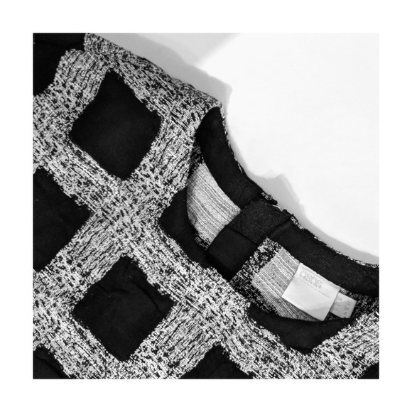 ASOS Textured Sweatshirt - Picture 3 of 4